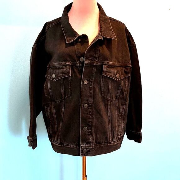 Edwin Jackets & Blazers - NWT New EDWIN IRONY Black Denim Oversized Trucker Jacket 100% Cotton Medium $248